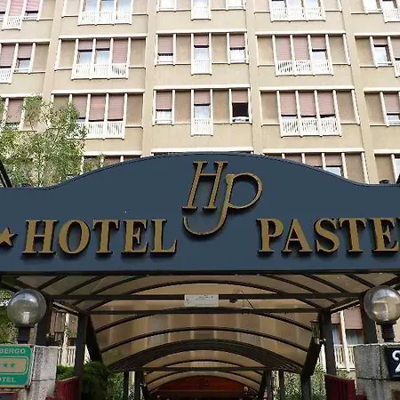 Pasteur ホテル 3*